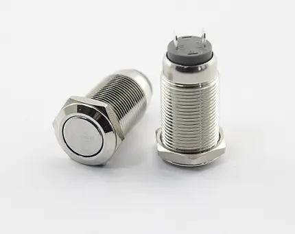 Metalni prekidač 12mm 12–24V 3A – Cena Srbija