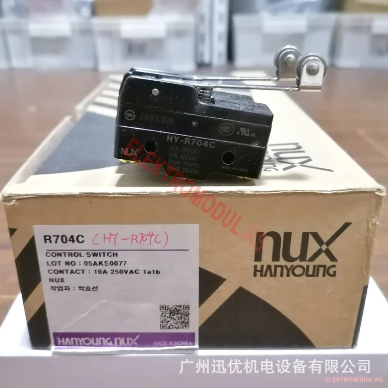 HY-R704B Mikro Prekidač HY-R704B mikro/krajnji prekidač 1NO+1NC